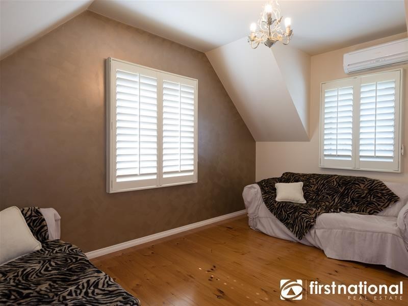 965 McDonalds Drain Road West, Pakenham VIC 3810