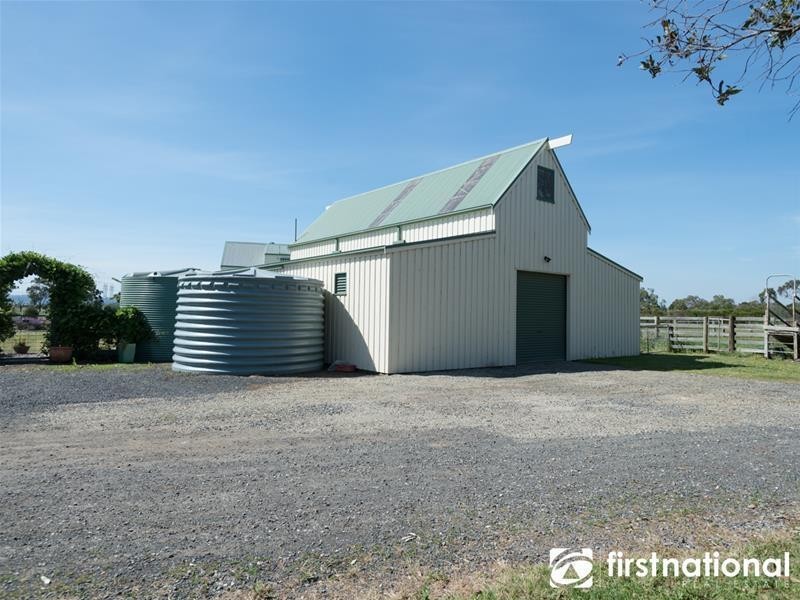 965 McDonalds Drain Road West, Pakenham VIC 3810