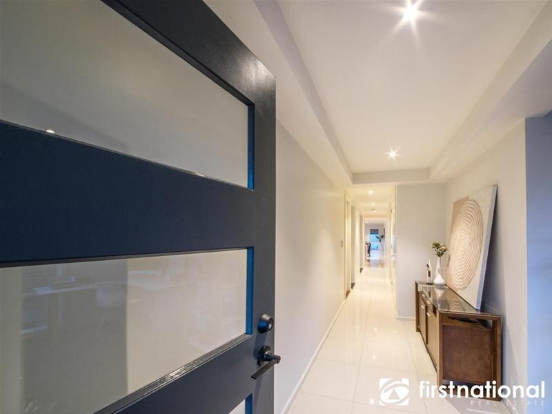 7 Edenbrook Circuit, Pakenham VIC 3810