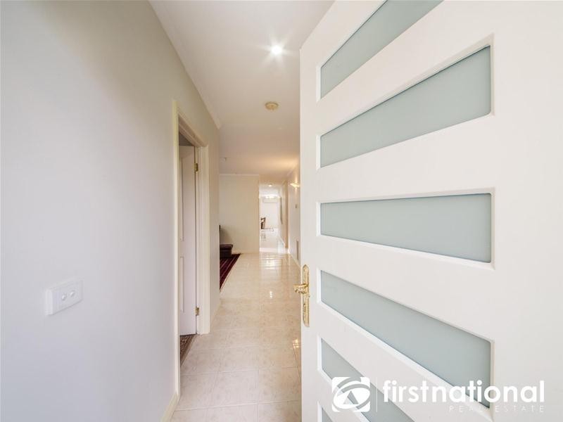 31 Sallybrook Circuit, Narre Warren VIC 3805