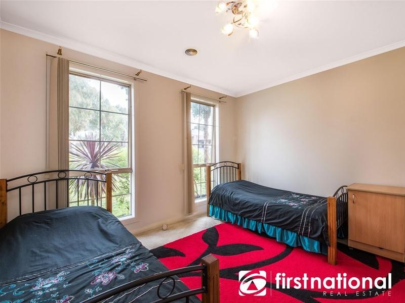 31 Sallybrook Circuit, Narre Warren VIC 3805