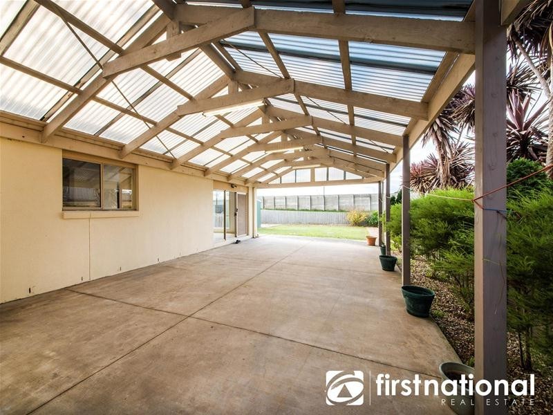 31 Sallybrook Circuit, Narre Warren VIC 3805