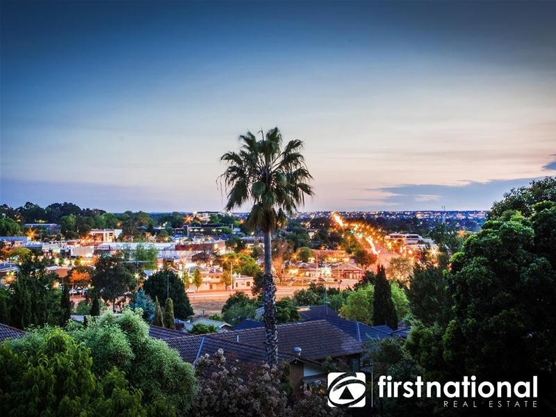 21 Kramer Drive, Berwick VIC 3806