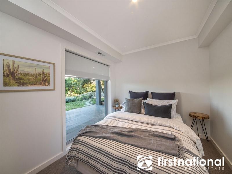 21 Kramer Drive, Berwick VIC 3806