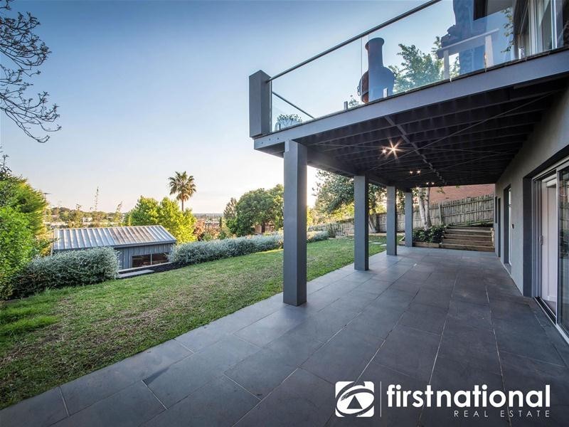 21 Kramer Drive, Berwick VIC 3806