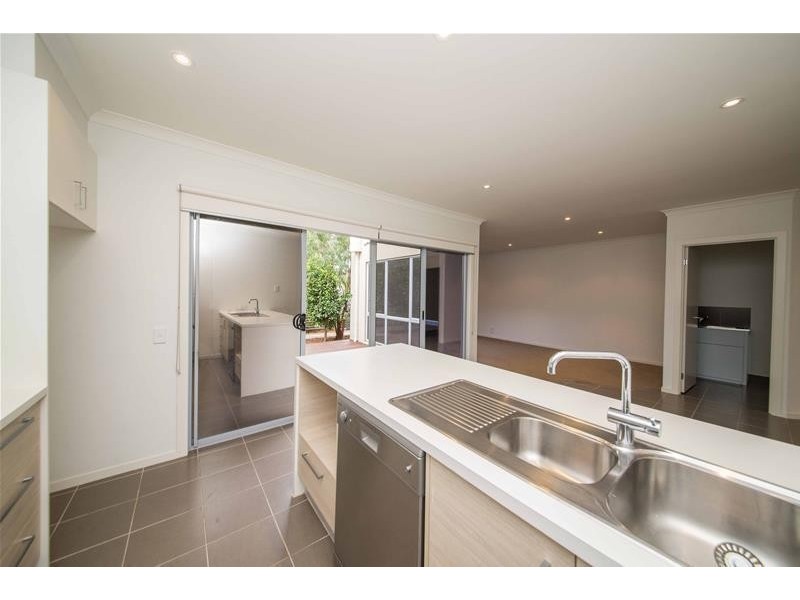 26 Manna Row, Officer VIC 3809