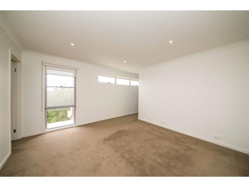 26 Manna Row, Officer VIC 3809