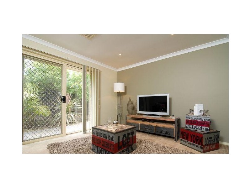 10 Sigvard Boulevard, Hallam VIC 3803