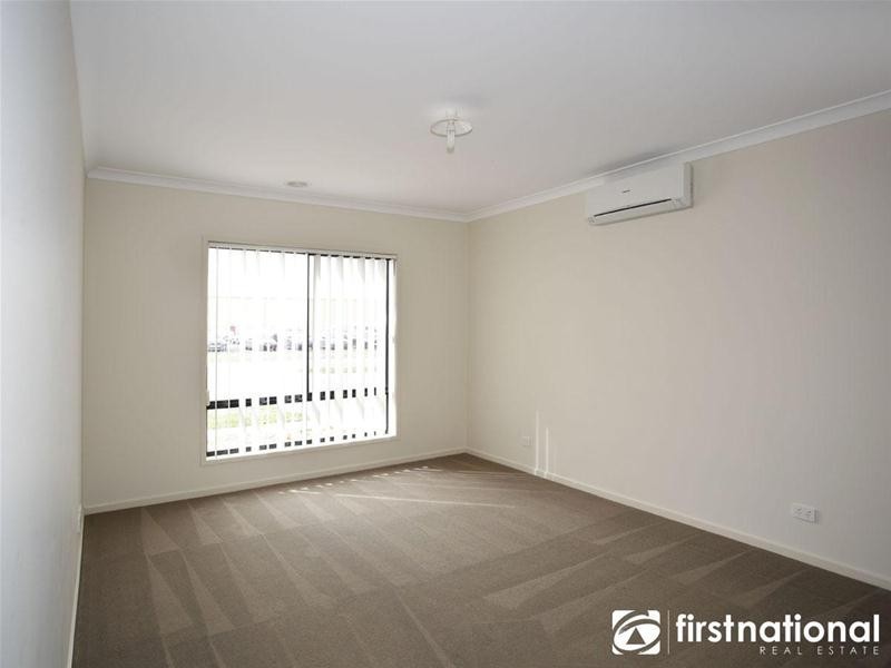 20 Webster Way, Pakenham VIC 3810