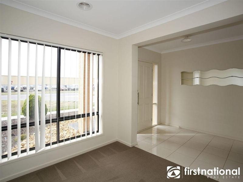 20 Webster Way, Pakenham VIC 3810