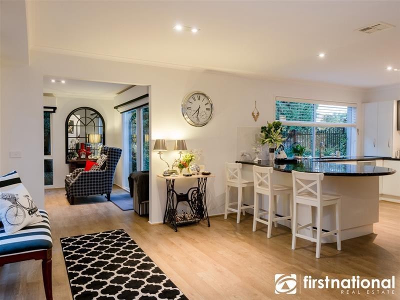 5 Lightwood Court, Berwick VIC 3806