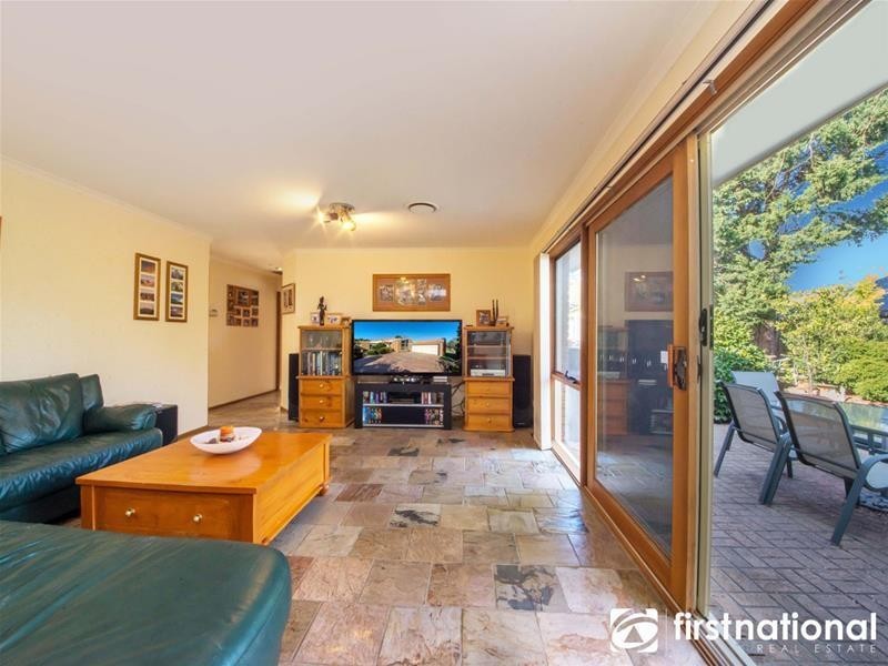 74 Avebury Drive, Berwick VIC 3806