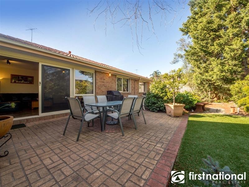 74 Avebury Drive, Berwick VIC 3806