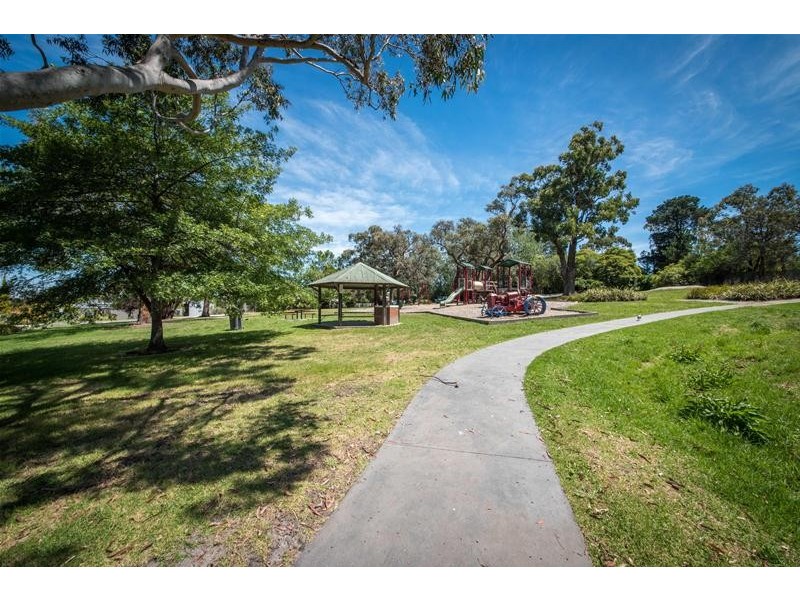 307 & 323 Water Lily Road, Bunyip VIC 3815