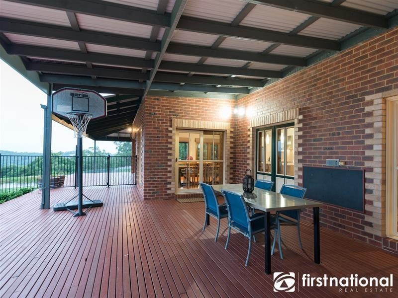 25 Belvedere Close, Pakenham Upper VIC 3810