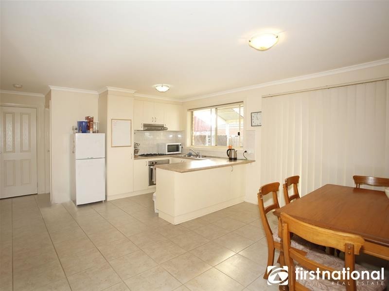 10 Darvell Court, Pakenham VIC 3810