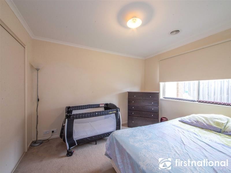 15 Sunbird Avenue, Cranbourne VIC 3977