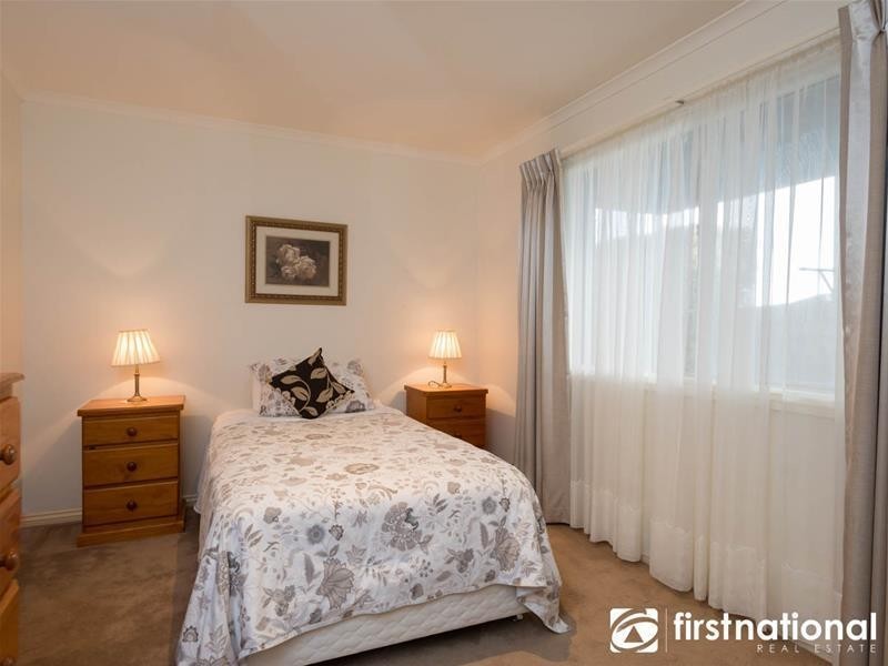 43 Leemak  Crescent, Berwick VIC 3806