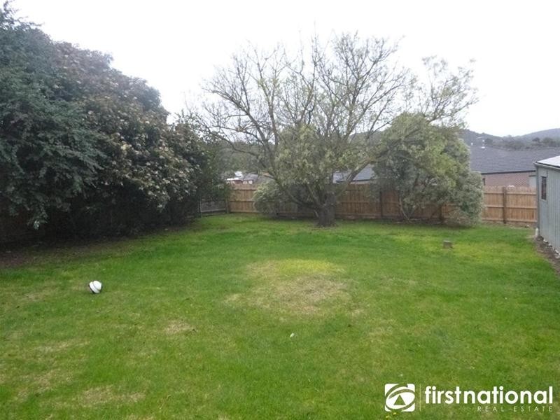 72 Gardenia Street, Pakenham VIC 3810