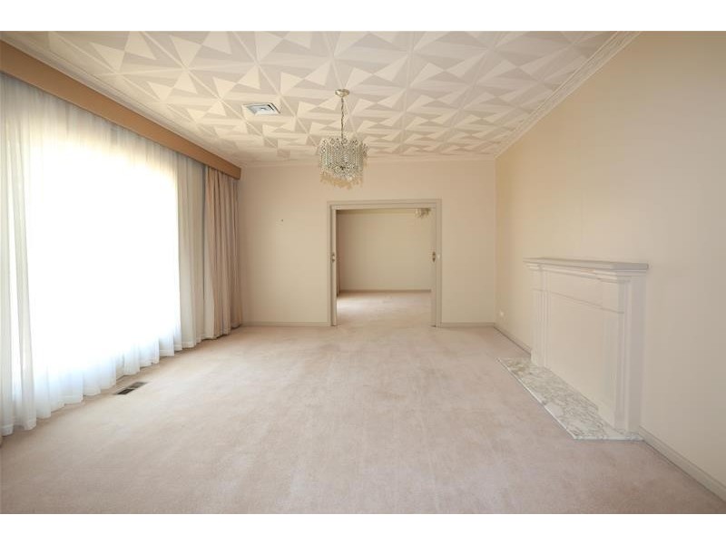 110 Clyde Five Ways Road, Clyde VIC 3978