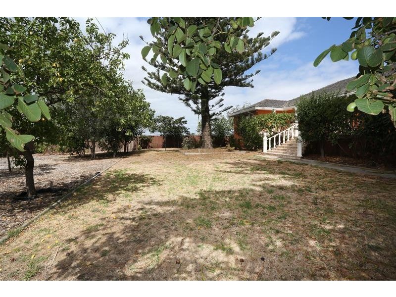 110 Clyde Five Ways Road, Clyde VIC 3978