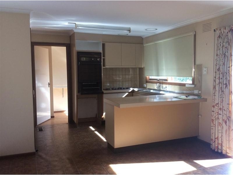 8 Kathleen Court, Beaconsfield VIC 3807