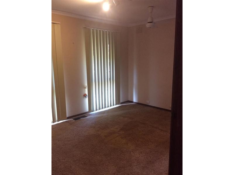 8 Kathleen Court, Beaconsfield VIC 3807