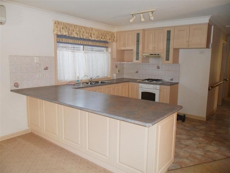 12 Railway Avenue, Beaconsfield VIC 3807