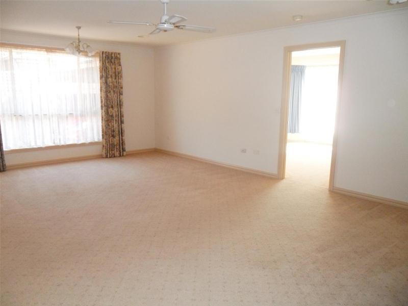 12 Railway Avenue, Beaconsfield VIC 3807