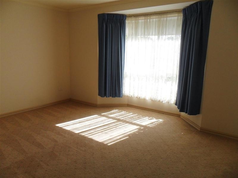 12 Railway Avenue, Beaconsfield VIC 3807