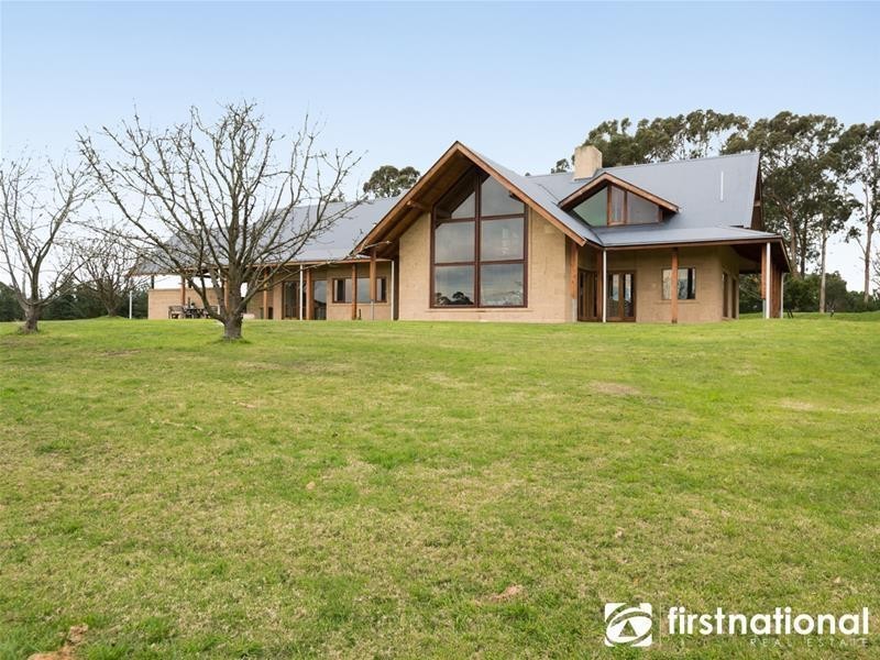 340 Sanders Road, Garfield North VIC 3814