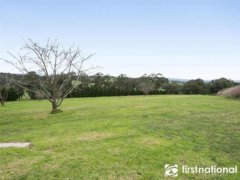 340 Sanders Road, Garfield North VIC 3814