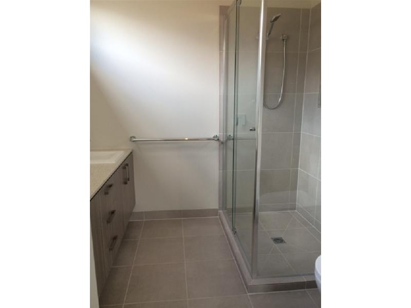 3 Leon Way, Pakenham VIC 3810