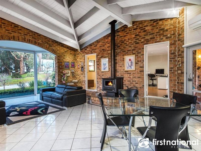 36 Split Rock Road, Beaconsfield Upper VIC 3808