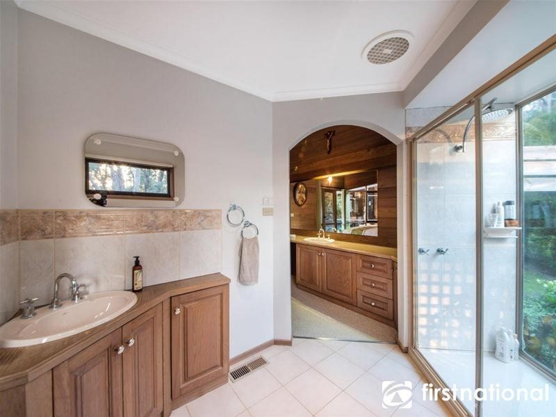 36 Split Rock Road, Beaconsfield Upper VIC 3808