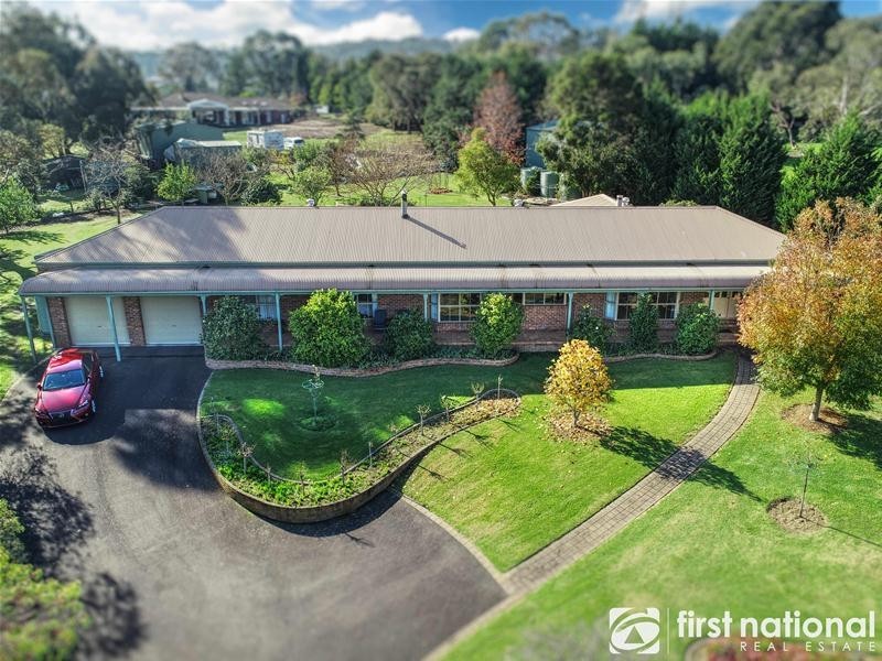 11 Angela Court, Narre Warren North VIC 3804