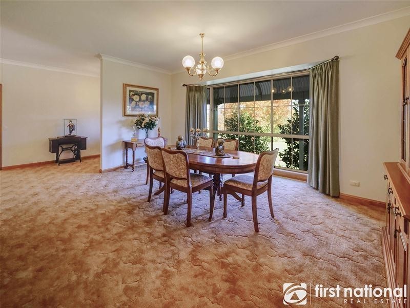 11 Angela Court, Narre Warren North VIC 3804