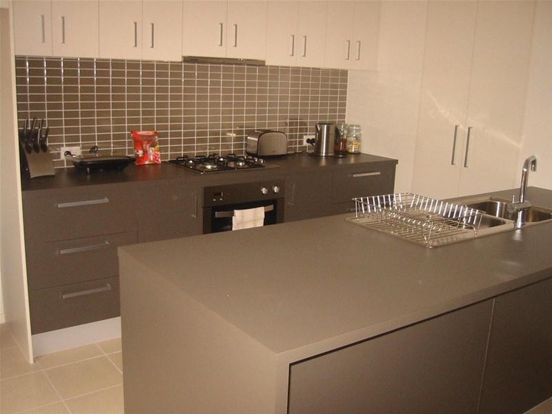 8 Manna Row, Officer VIC 3809