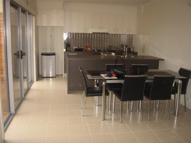 8 Manna Row, Officer VIC 3809