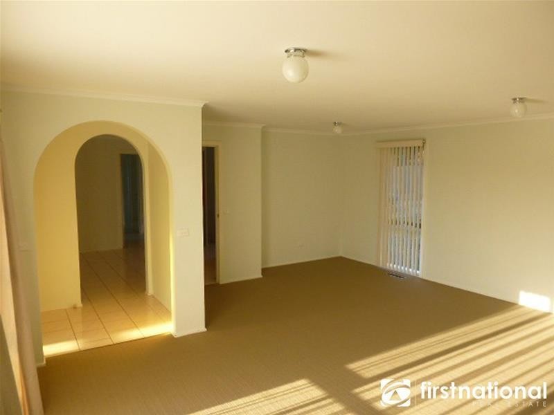 5 Blackwood Drive, Narre Warren VIC 3805