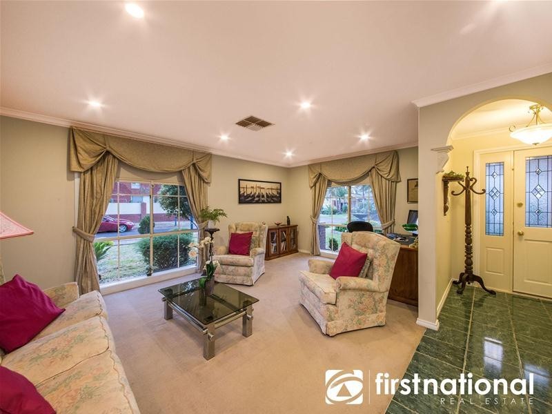 2 Yardley Court, Berwick VIC 3806