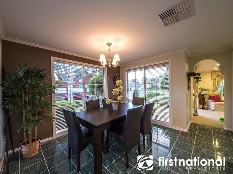 2 Yardley Court, Berwick VIC 3806