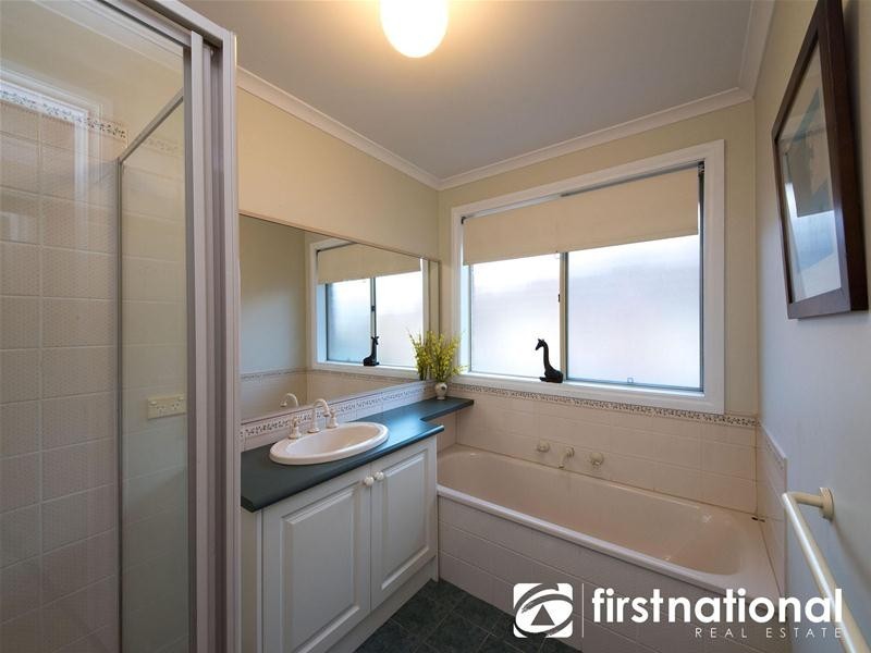 2 Yardley Court, Berwick VIC 3806