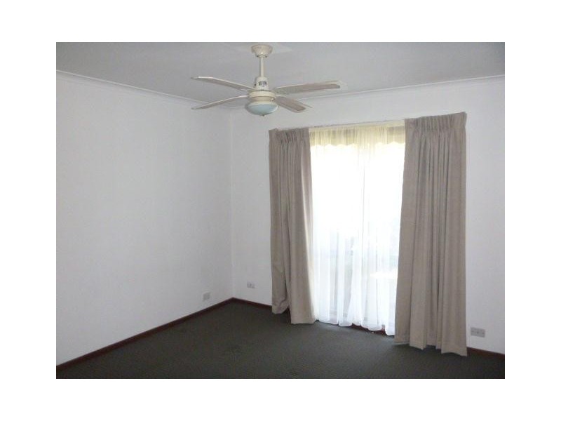 15 Milner Court, Cranbourne VIC 3977