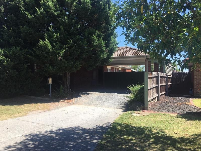 1 Carly Close, Narre Warren South VIC 3805