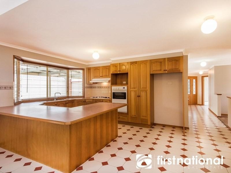 144 Telford Drive, Berwick VIC 3806