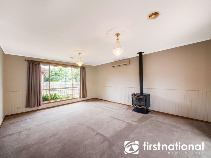 144 Telford Drive, Berwick VIC 3806