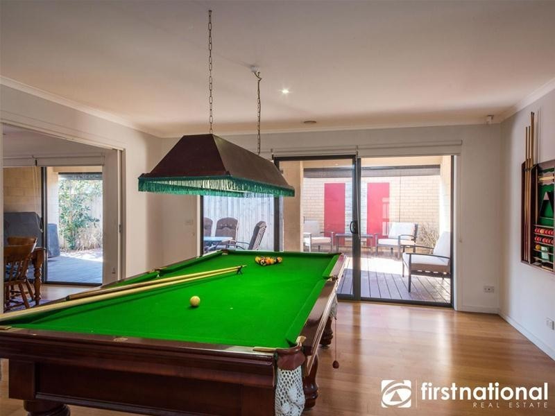 5 Suffolk Court, Cranbourne North VIC 3977