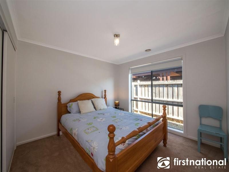 5 Suffolk Court, Cranbourne North VIC 3977