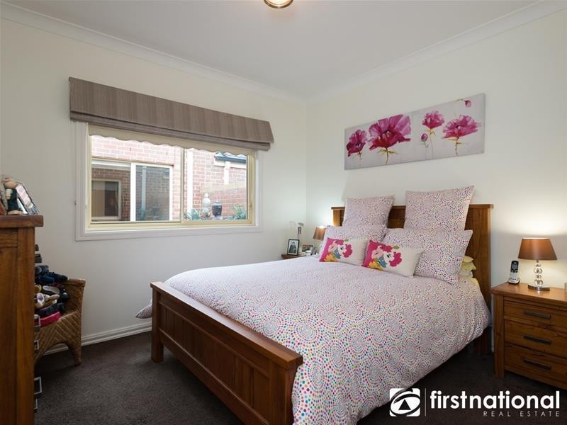 66 Fairholme Boulevard, Berwick VIC 3806